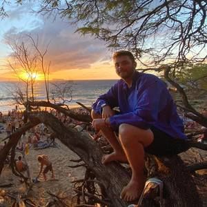 Meet your Posher, Conner